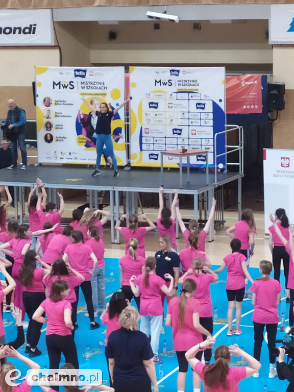 Lekcja wf z mistrzyniami sportu