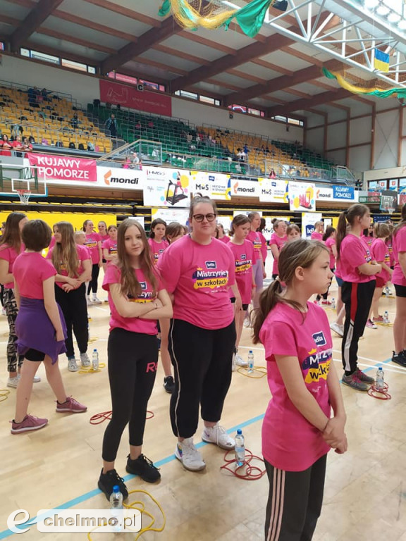 Lekcja wf z mistrzyniami sportu