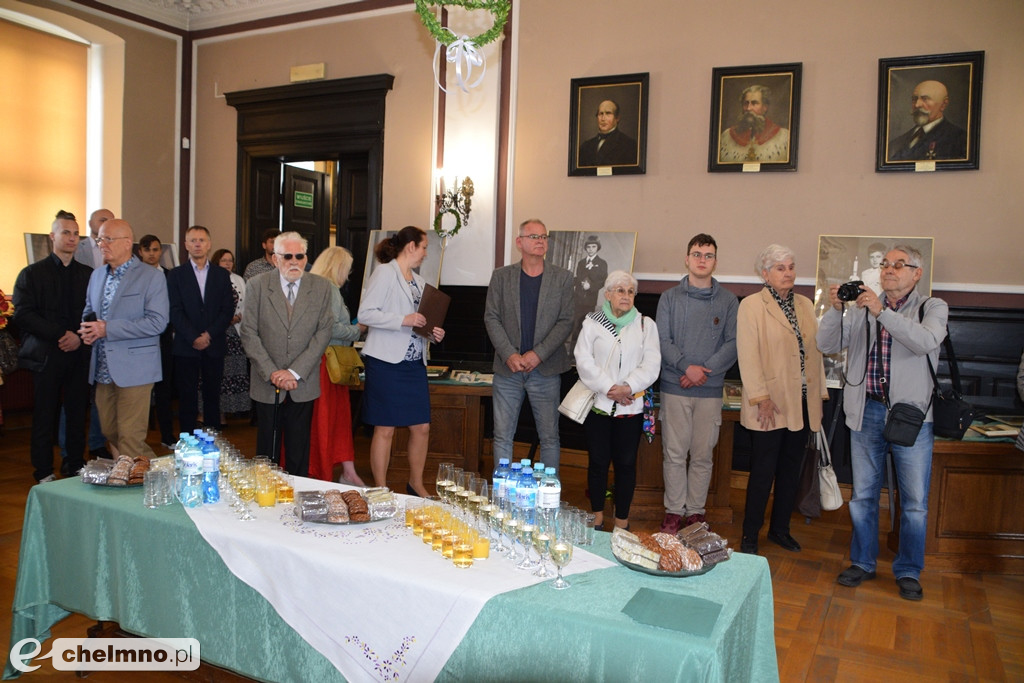 Interesujące otwarcie wystawy „Moja Pierwsza Komunia św.”