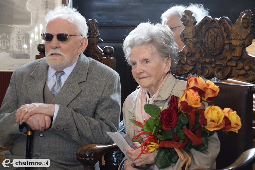 Interesujące otwarcie wystawy „Moja Pierwsza Komunia św.”