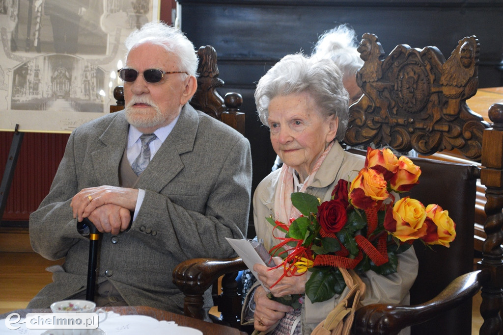 Interesujące otwarcie wystawy „Moja Pierwsza Komunia św.”