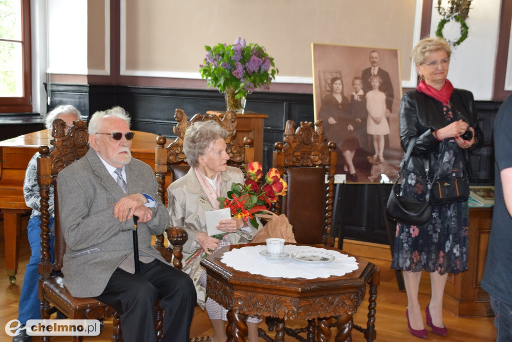 Interesujące otwarcie wystawy „Moja Pierwsza Komunia św.”