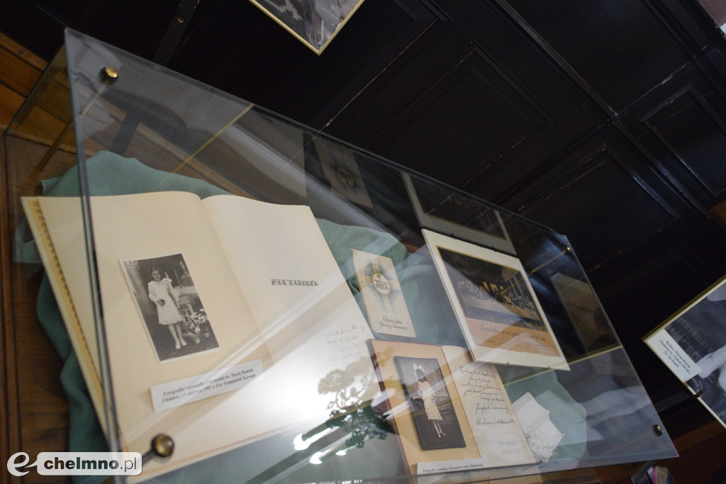 Interesujące otwarcie wystawy „Moja Pierwsza Komunia św.”