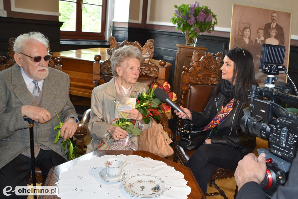 Interesujące otwarcie wystawy „Moja Pierwsza Komunia św.”