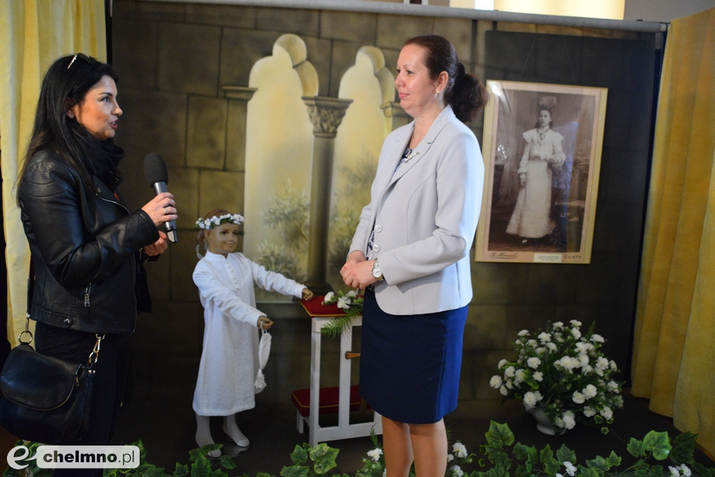 Interesujące otwarcie wystawy „Moja Pierwsza Komunia św.”