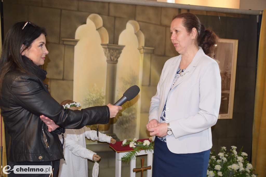 Interesujące otwarcie wystawy „Moja Pierwsza Komunia św.”