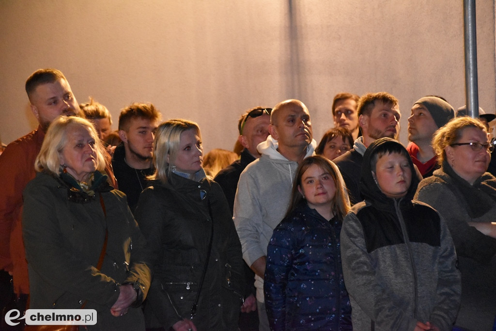 Duże zainteresowanie nocnym spacerkiem po Chełmnie