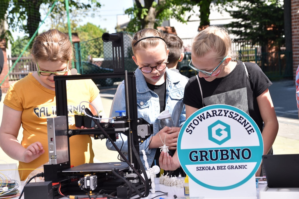 Ciekawa oferta dla uczniów klas VIII - piknik edukacyjny