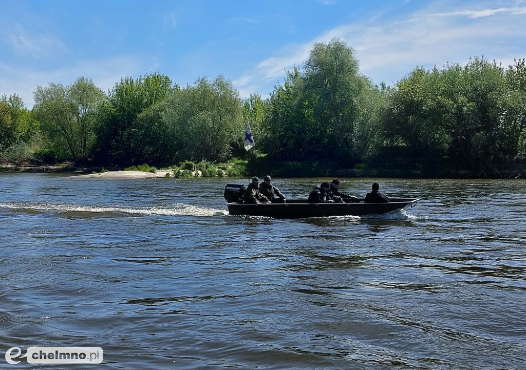 F 16 i śmigłowce na niebie, wybuchy pod Chełmnem