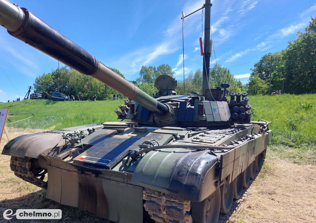 F 16 i śmigłowce na niebie, wybuchy pod Chełmnem