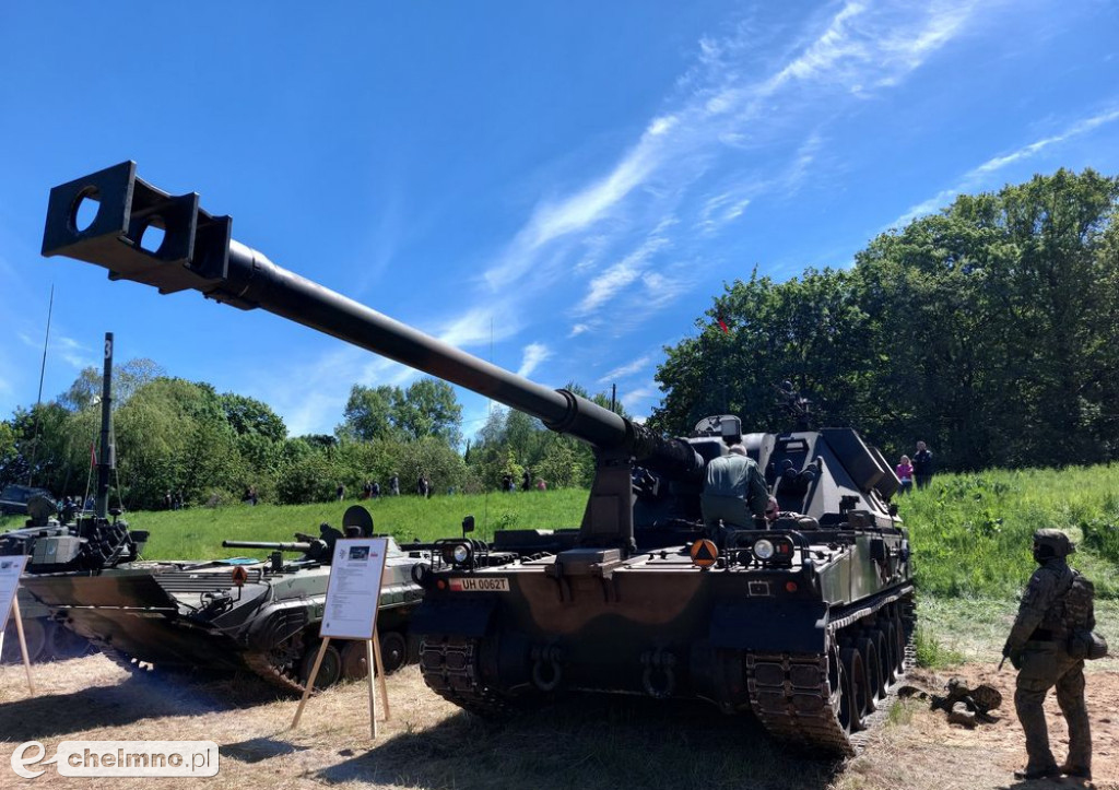 F 16 i śmigłowce na niebie, wybuchy pod Chełmnem