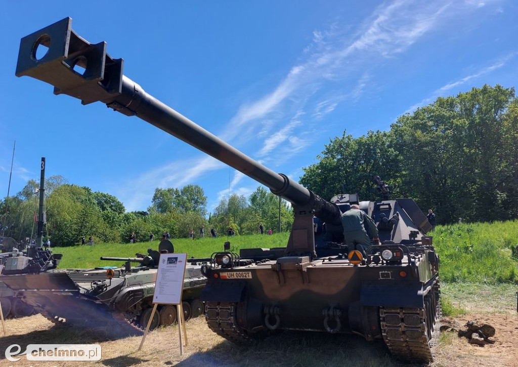 F 16 i śmigłowce na niebie, wybuchy pod Chełmnem