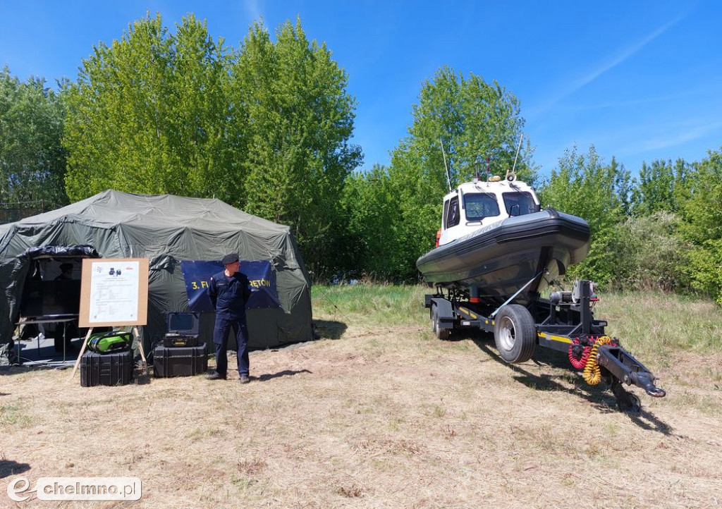 F 16 i śmigłowce na niebie, wybuchy pod Chełmnem
