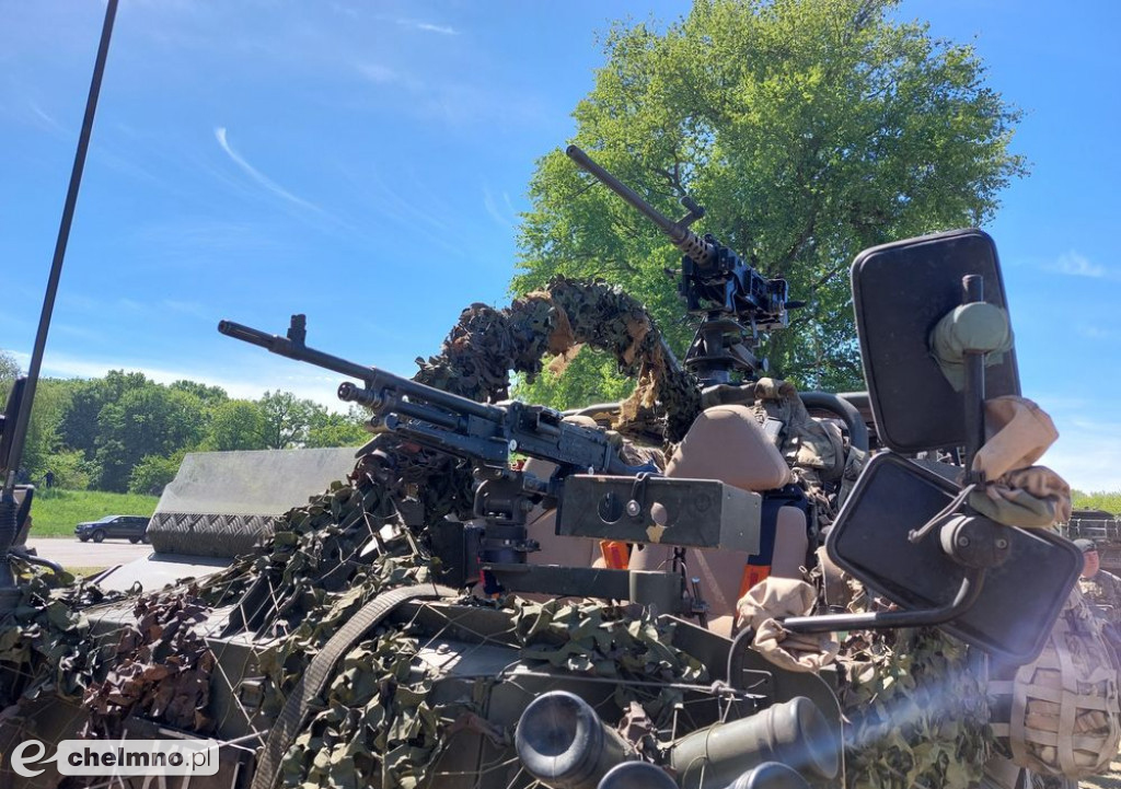 F 16 i śmigłowce na niebie, wybuchy pod Chełmnem