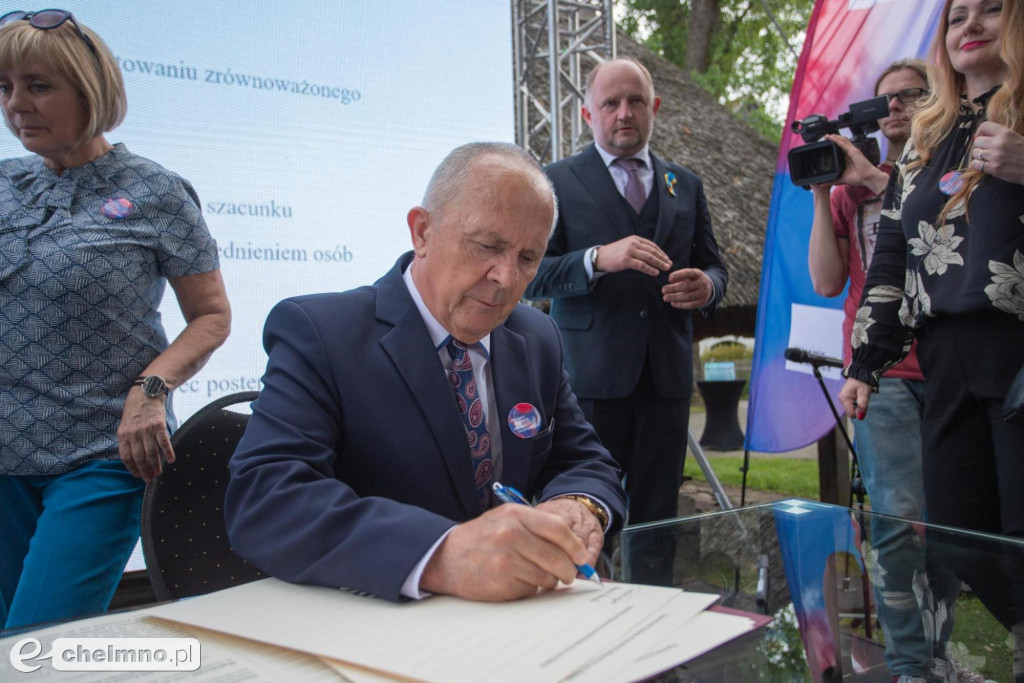 Samorządowcy na rzecz rodziny
