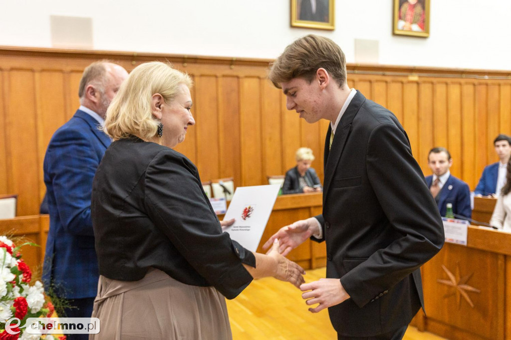 Sejmik młodych wybrał prezydium