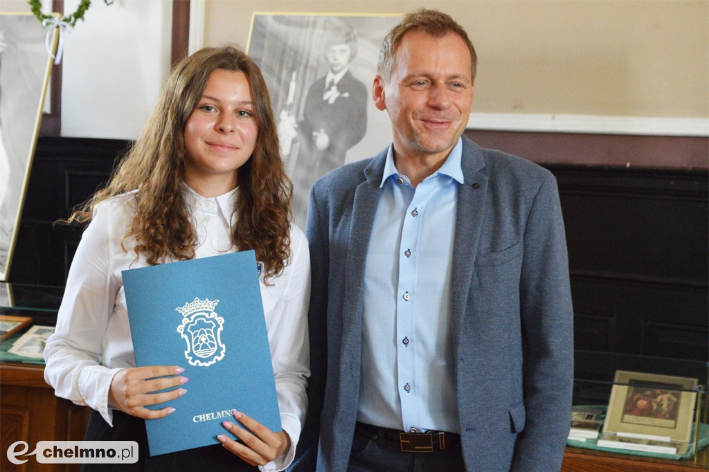 Nagrody burmistrza dla najlepszych uczniów