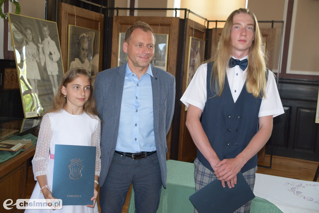 Nagrody burmistrza dla najlepszych uczniów