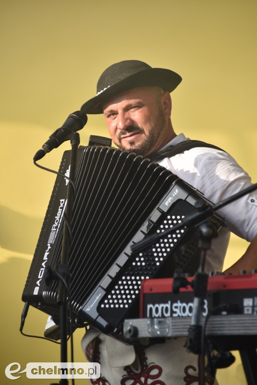Tak bawi się Unisław: Baciary i Defis