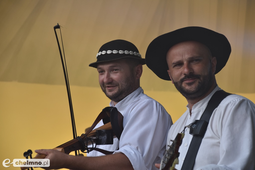 Tak bawi się Unisław: Baciary i Defis