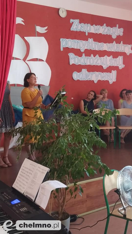 Wczorajsze pożegnanie absolwentów klas VIII w Dwójce
