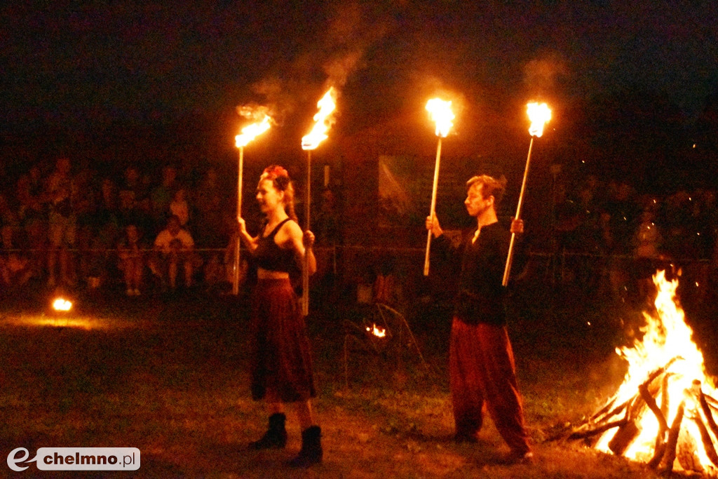 Efektowny pokaz Fire Show nad Jeziorem Starogrodzkim