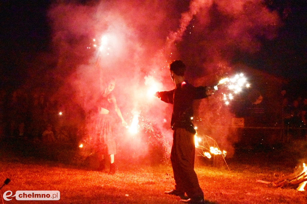 Efektowny pokaz Fire Show nad Jeziorem Starogrodzkim