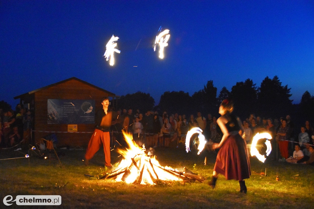 Efektowny pokaz Fire Show nad Jeziorem Starogrodzkim
