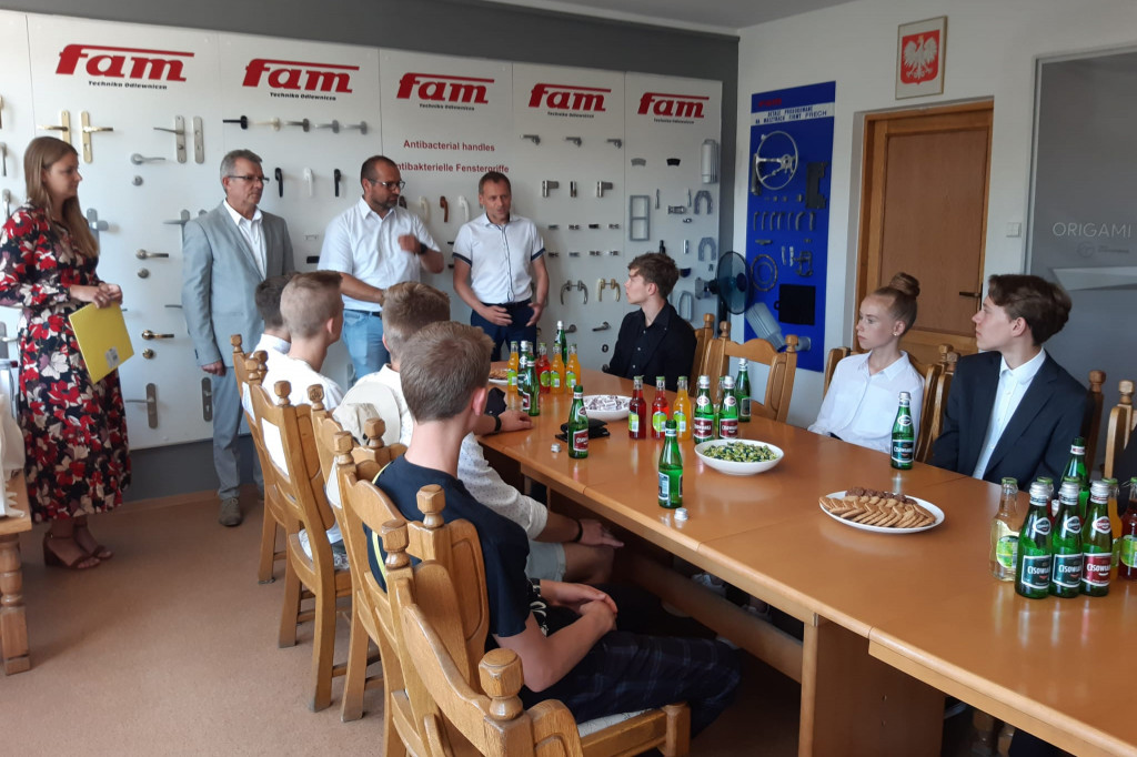 Rozdanie dyplomów - Stypendium FAM-Technika Odlewnicza