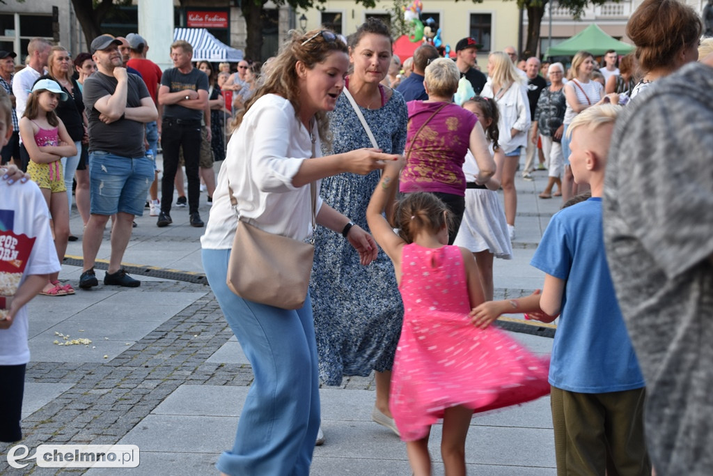 Charyzmatyczny koncert Kasi Kowalskiej. Tłumy na Rynku