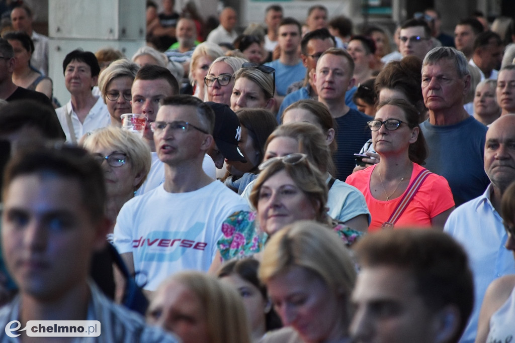 Charyzmatyczny koncert Kasi Kowalskiej. Tłumy na Rynku