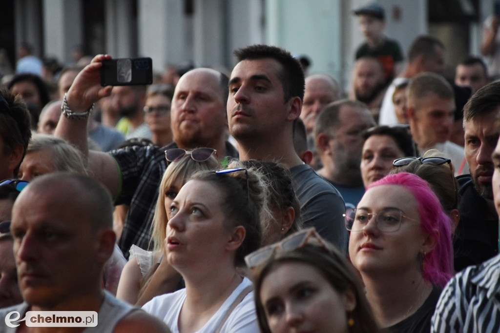 Charyzmatyczny koncert Kasi Kowalskiej. Tłumy na Rynku