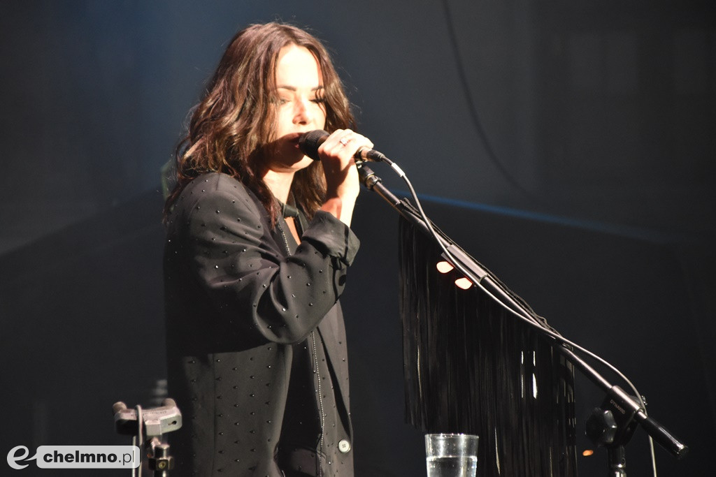 Charyzmatyczny koncert Kasi Kowalskiej. Tłumy na Rynku