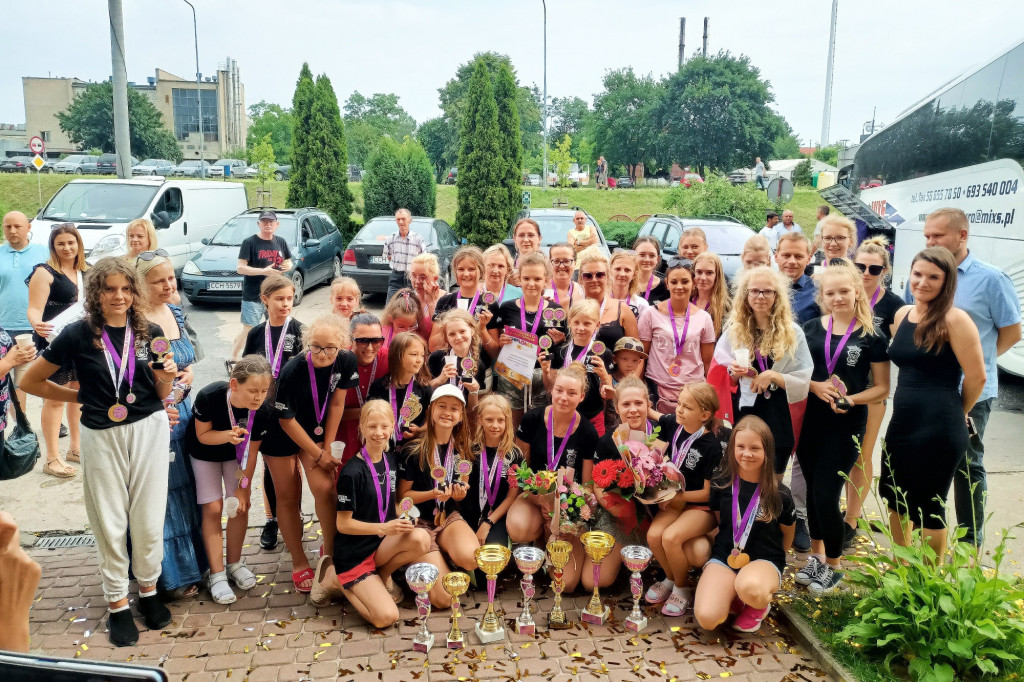 Chełmińskie mażoretki wróciły z medalami