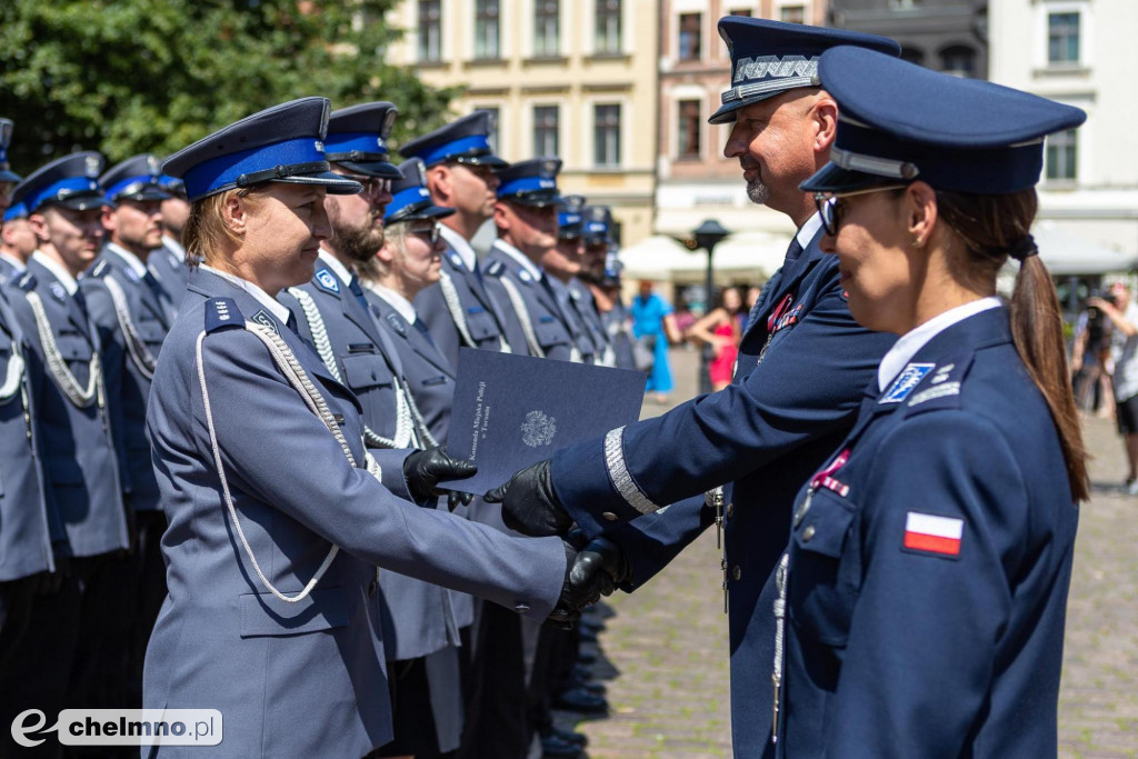 Policjantom życzymy bezpiecznej służby!