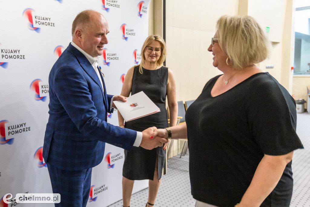 RPO: nowoczesny sprzęt dla szpitali i projekty pozarządówek