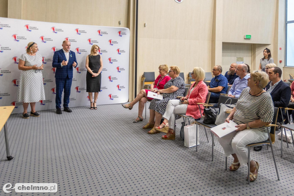 RPO: nowoczesny sprzęt dla szpitali i projekty pozarządówek