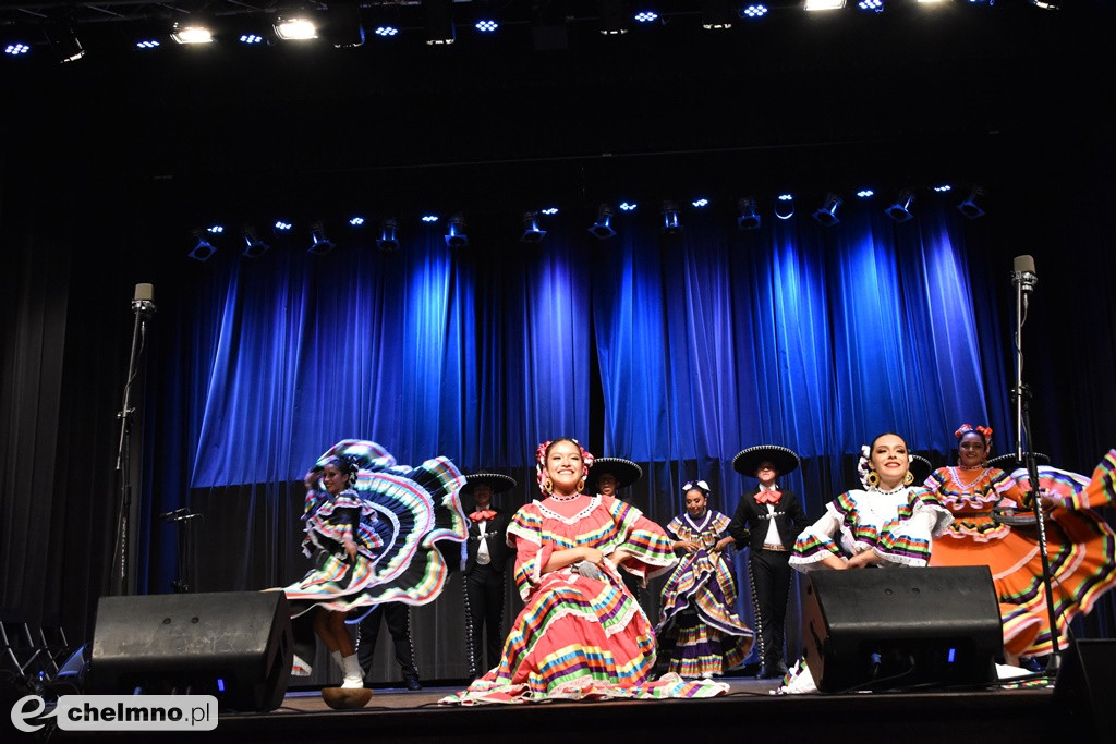 Barwny Światowy Festiwal Folkloru 