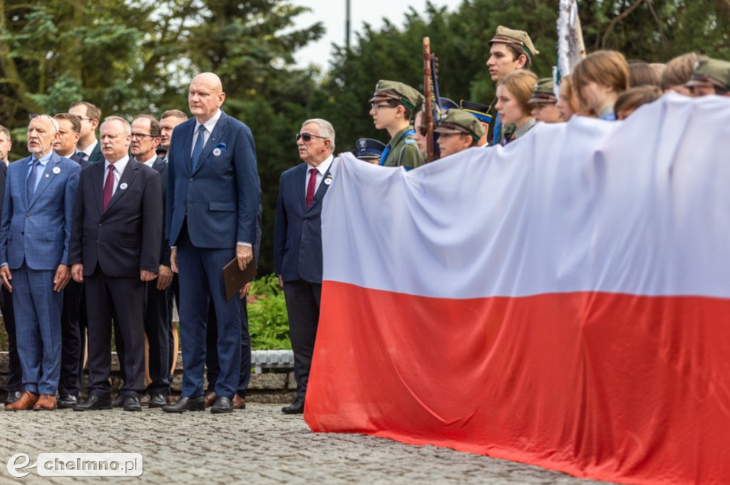 Oddaliśmy hołd powstańcom warszawskim