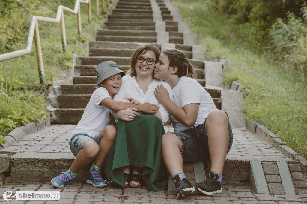 Radosne prace Ewy Porożyńskiej zdobią ulicę Grudziądzką