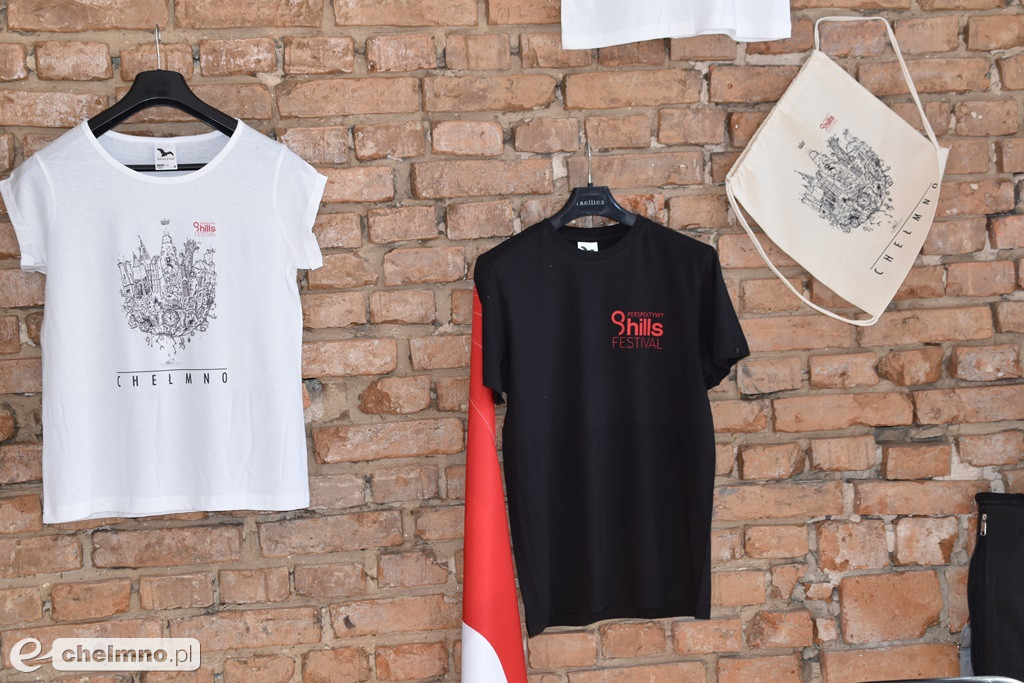 Radosne prace Ewy Porożyńskiej zdobią ulicę Grudziądzką