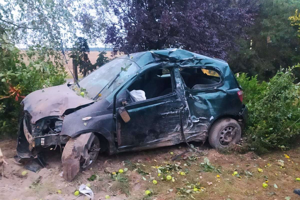 Tragedia na drodze gminnej - śmiertelny wypadek w Wabczu