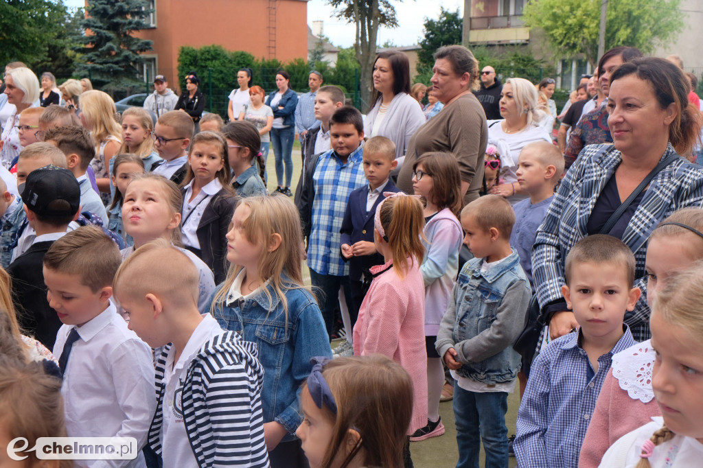 Tak odświętnie wyglądali wczoraj uczniowie w Jedynce