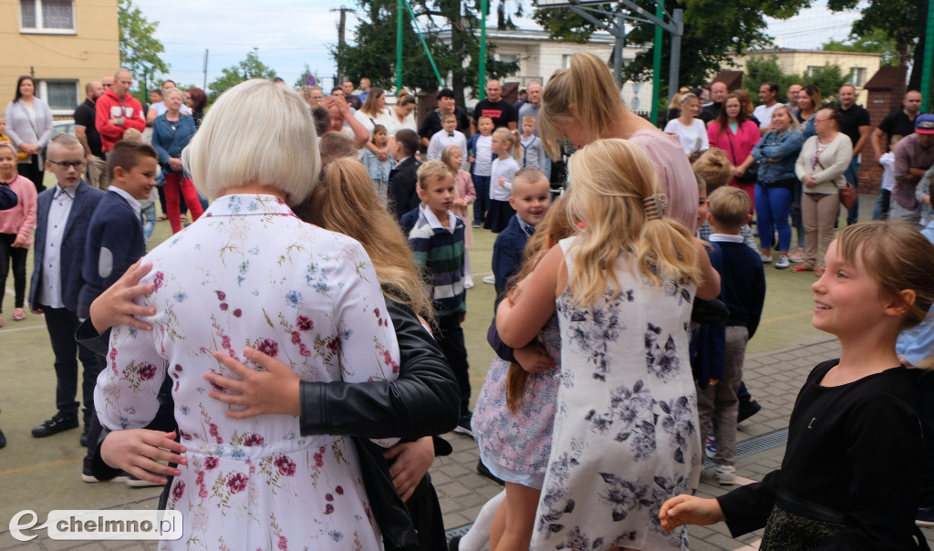 Tak odświętnie wyglądali wczoraj uczniowie w Jedynce