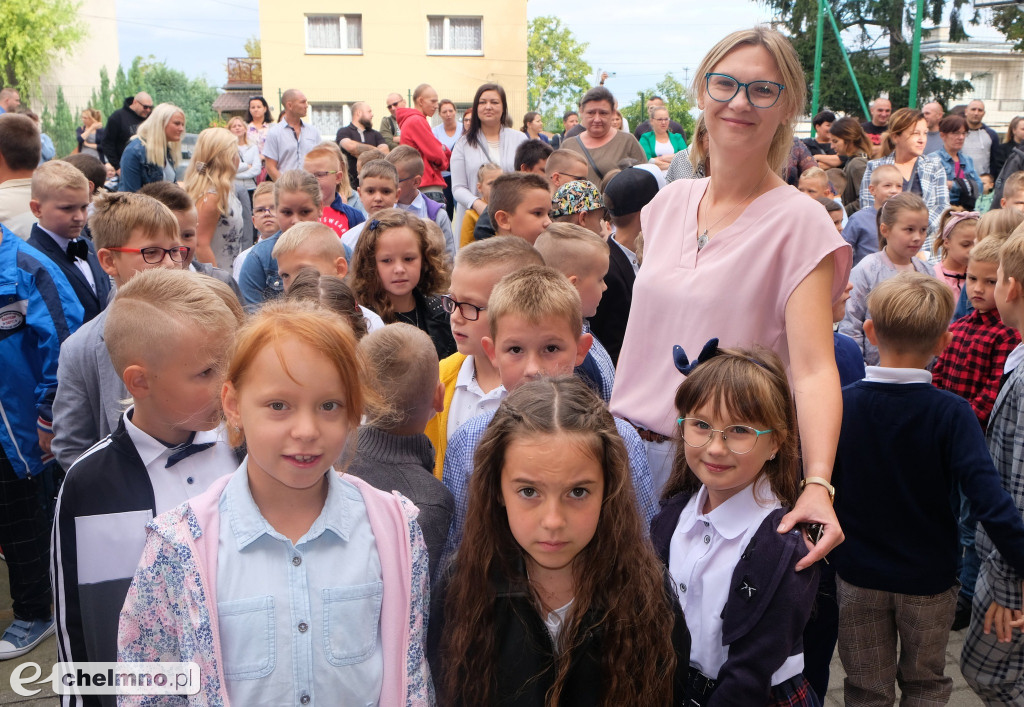 Tak odświętnie wyglądali wczoraj uczniowie w Jedynce