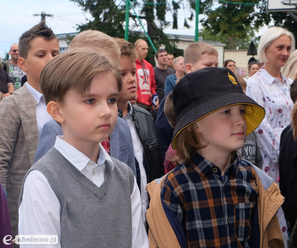 Tak odświętnie wyglądali wczoraj uczniowie w Jedynce