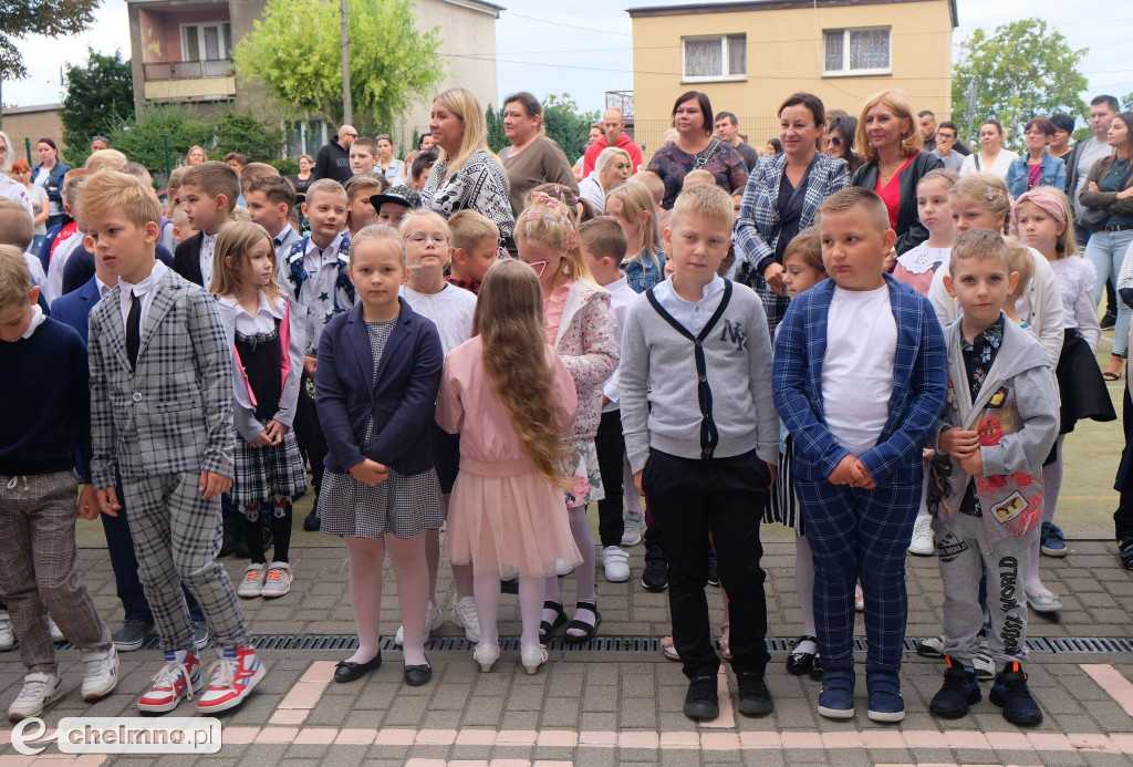 Tak odświętnie wyglądali wczoraj uczniowie w Jedynce