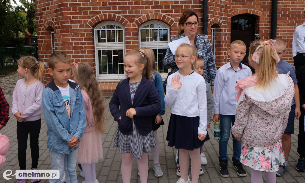 Tak odświętnie wyglądali wczoraj uczniowie w Jedynce