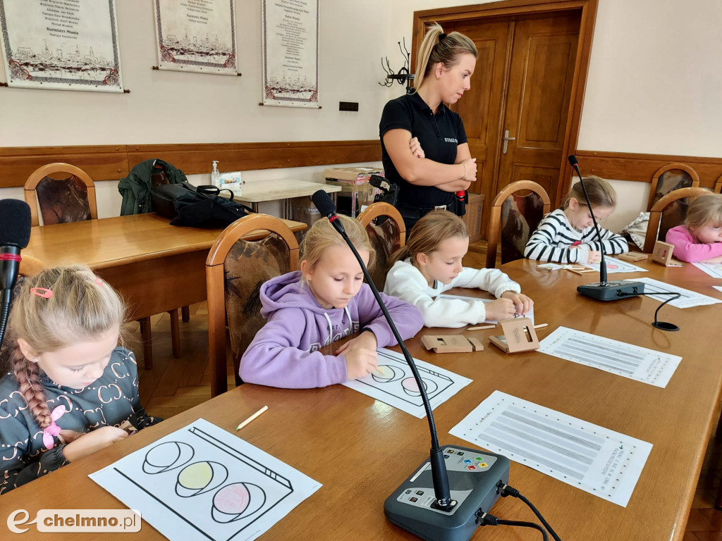 Pogadanki o bezpieczeństwie z uczniami 
