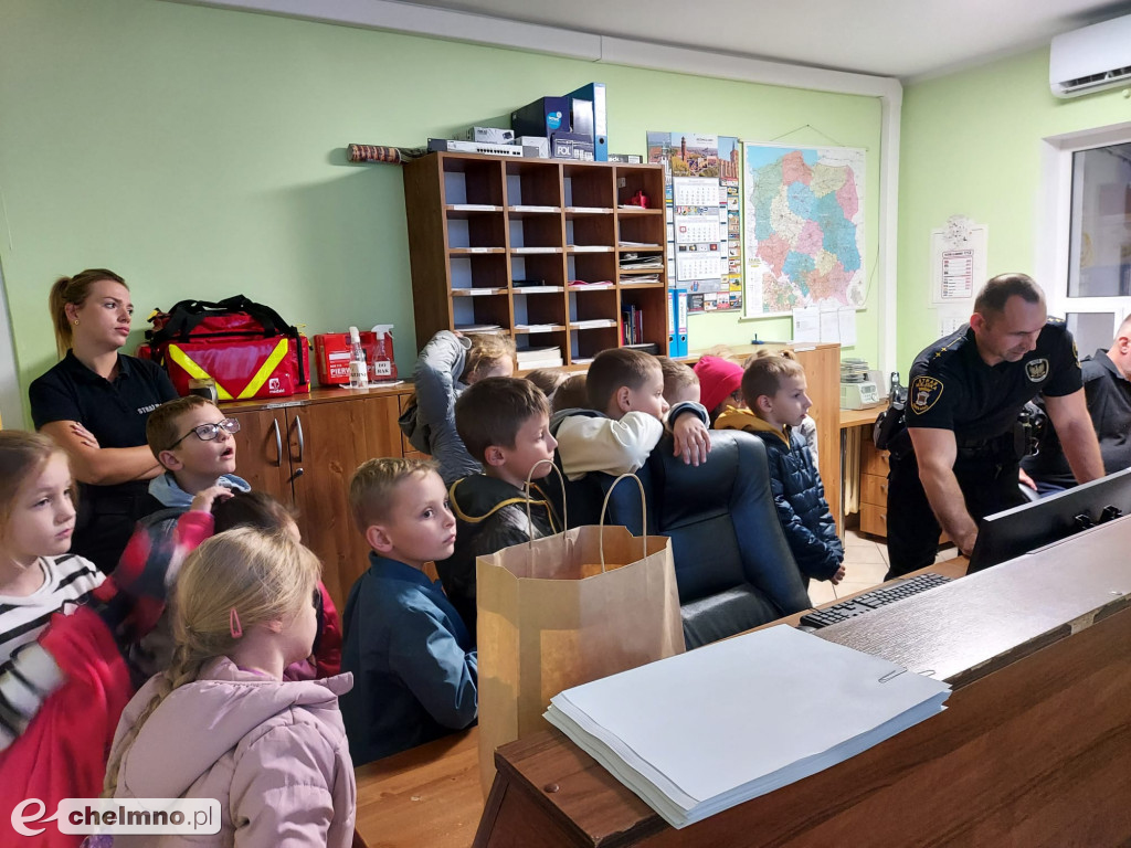 Pogadanki o bezpieczeństwie z uczniami 